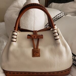 Dooney & Bourke Double Handle satchel